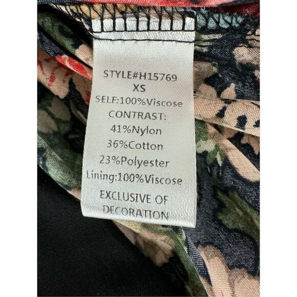 NWT Hazel Black‎ Floral Lace Trim Sleeveless Dressy Tank Top Size XS - Picture 5 of 7